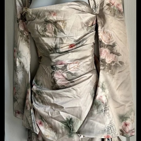 Toira Vintage Floral Draped Corset Dress - Picture 5 of 16